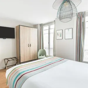 Hotell Litteraire Marcel Ayme, Bw Premier Collection